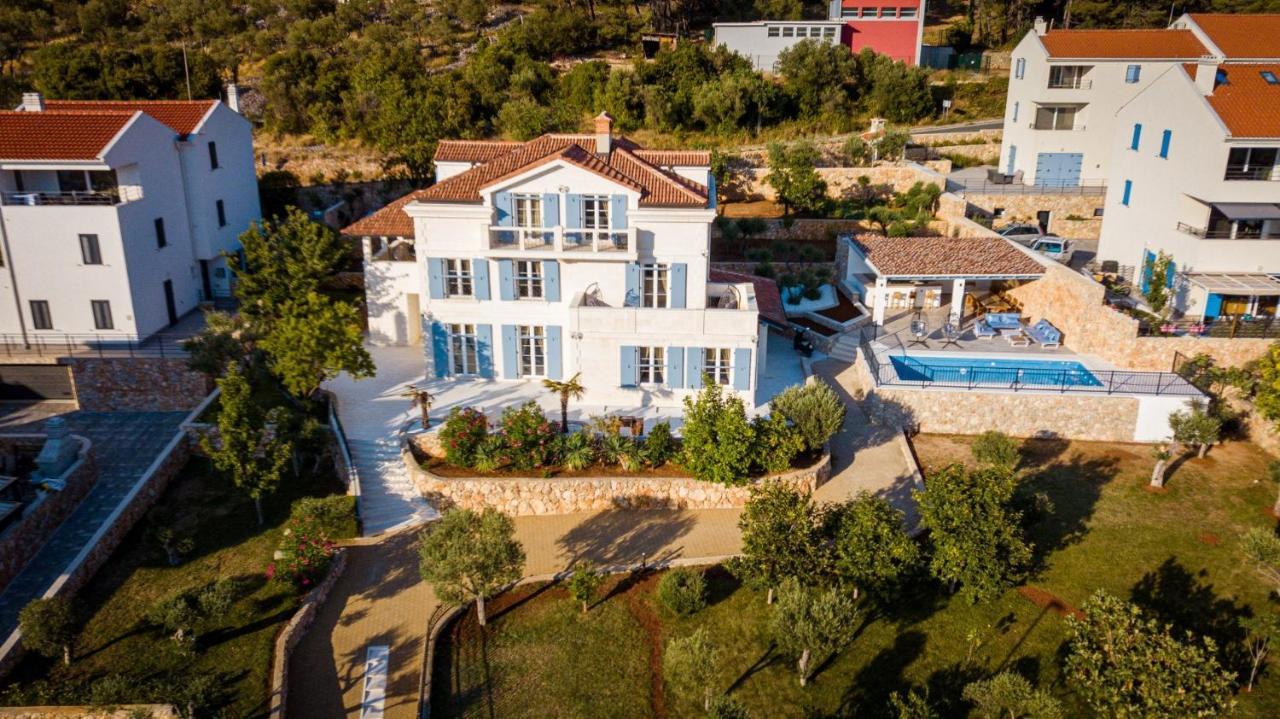 Rooms Salvia Cres Exterior photo
